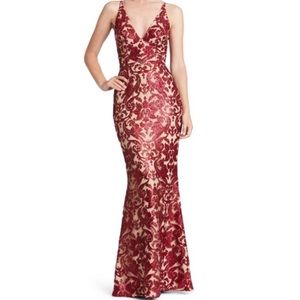 Dress the population Karen plunging lace red maxi